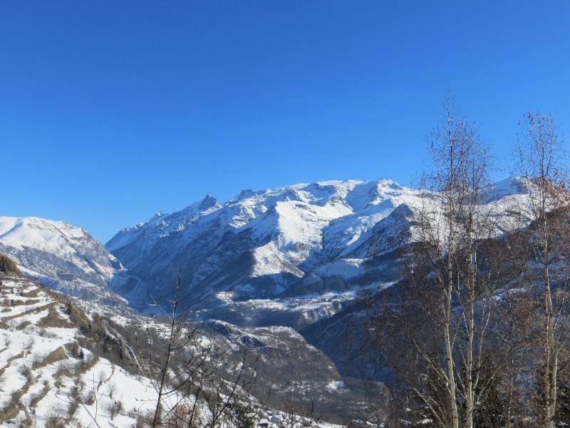 Studio coin montagne à Auris en Oisans avec vue magnifique Esterno foto