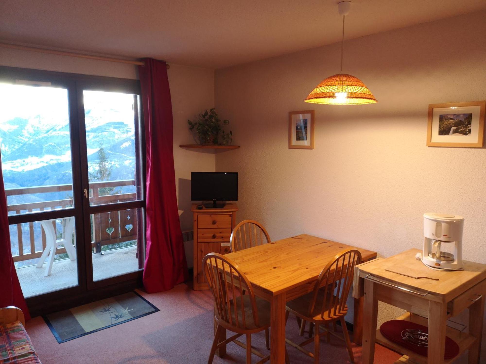 Studio coin montagne à Auris en Oisans avec vue magnifique Esterno foto